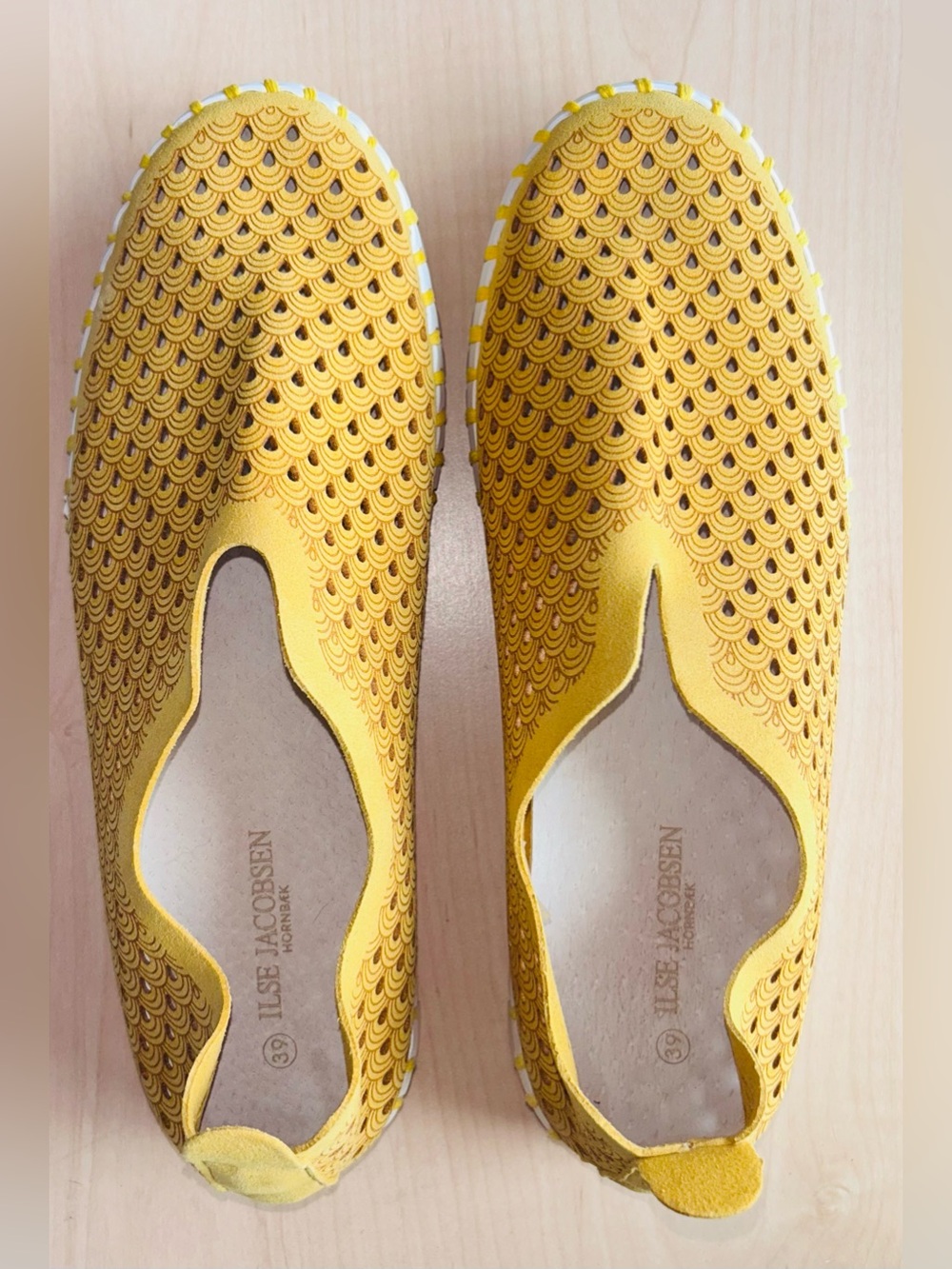 Ilse Jacobsen Yellow Suede Slip-On Sneakers 39 (9) - Picture 3 of 6
